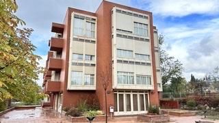Vista exterior de Apartamento en venta en Pozuelo de Alarcón con Aire acondicionado, Calefacción y Jardín privado