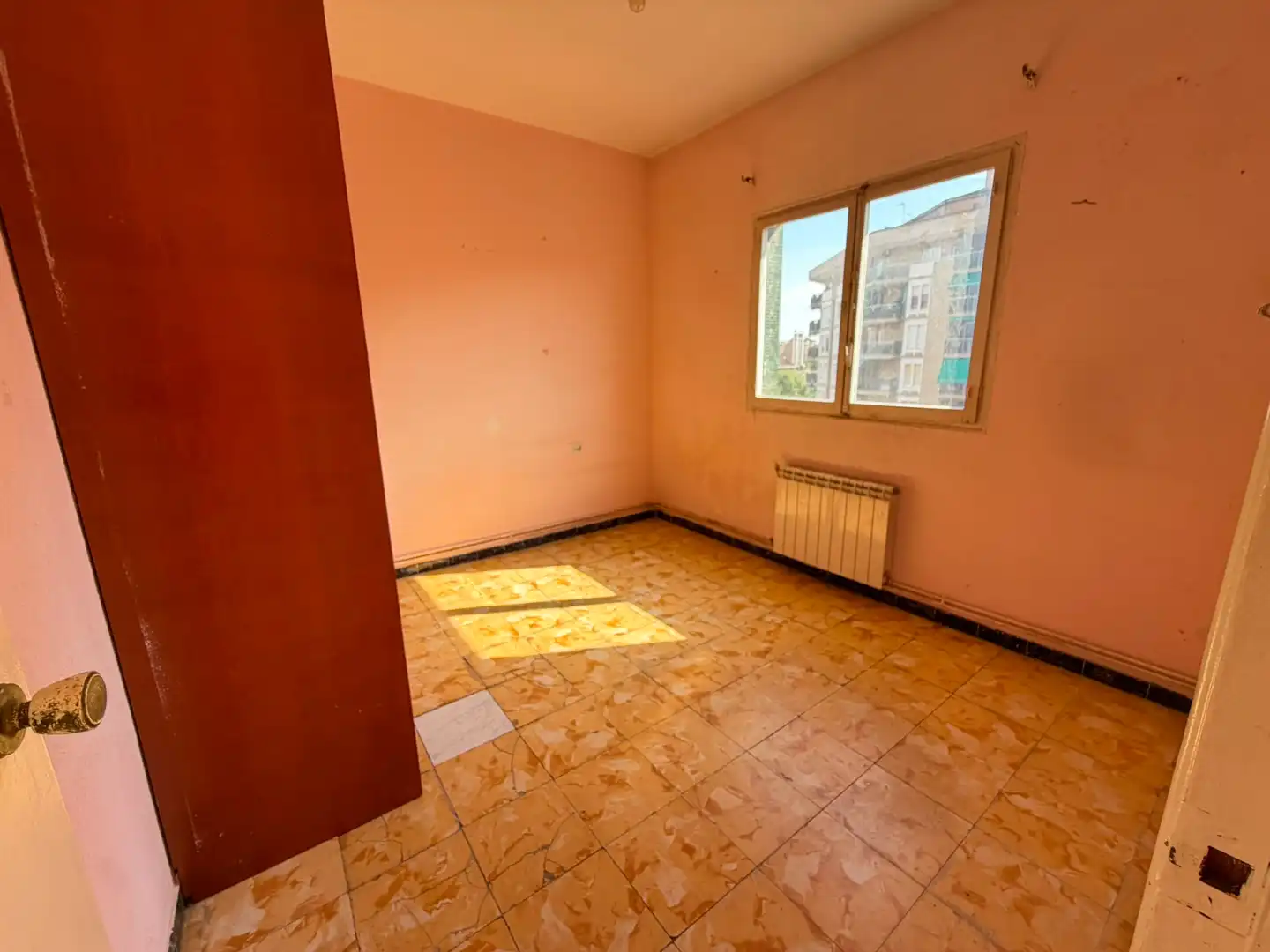 Habitación de Piso en venta en Lleida con Calefacción y Balcón