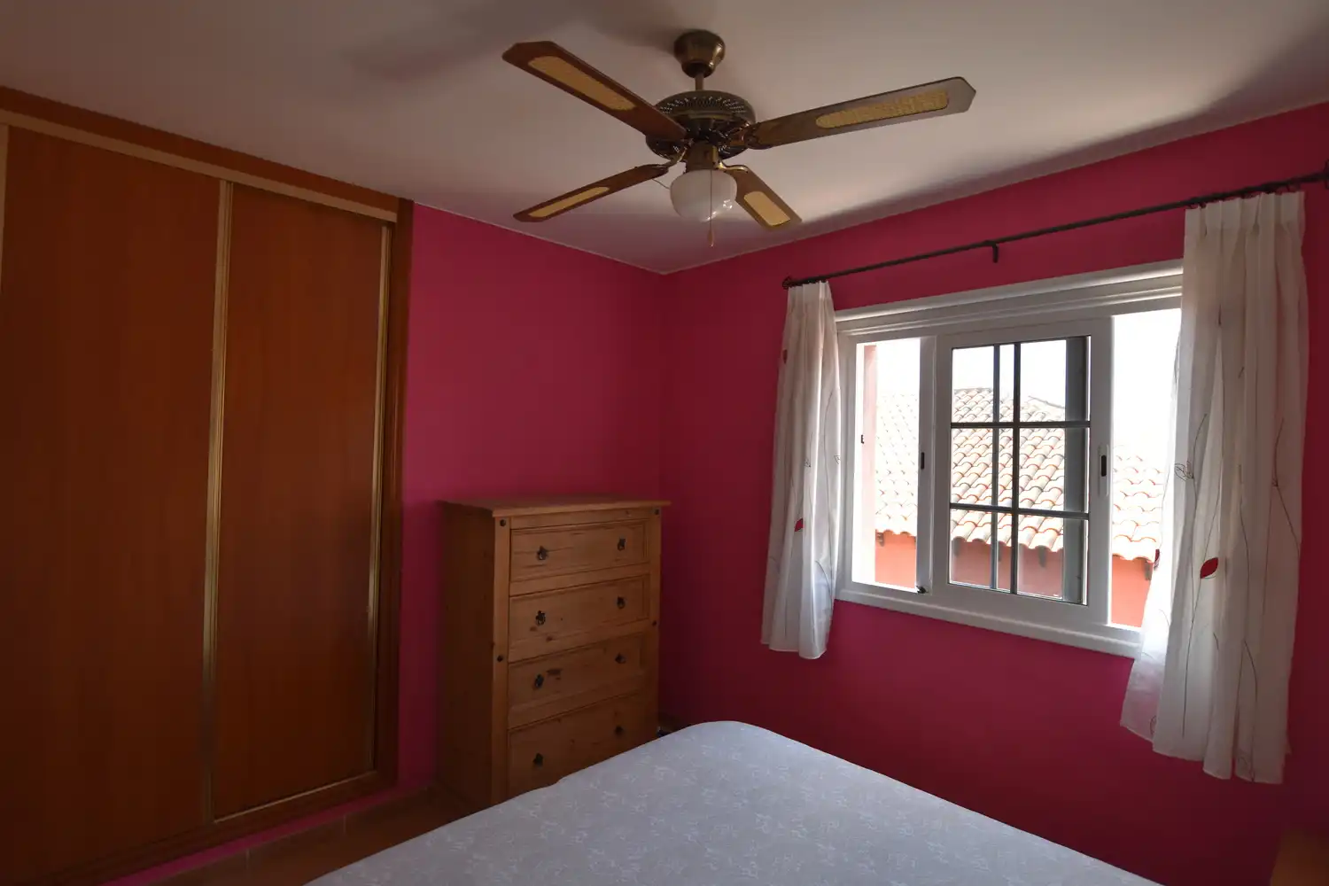 Habitación de Apartamento en venta en San Miguel de Abona con Trastero, Piscina y Amueblado