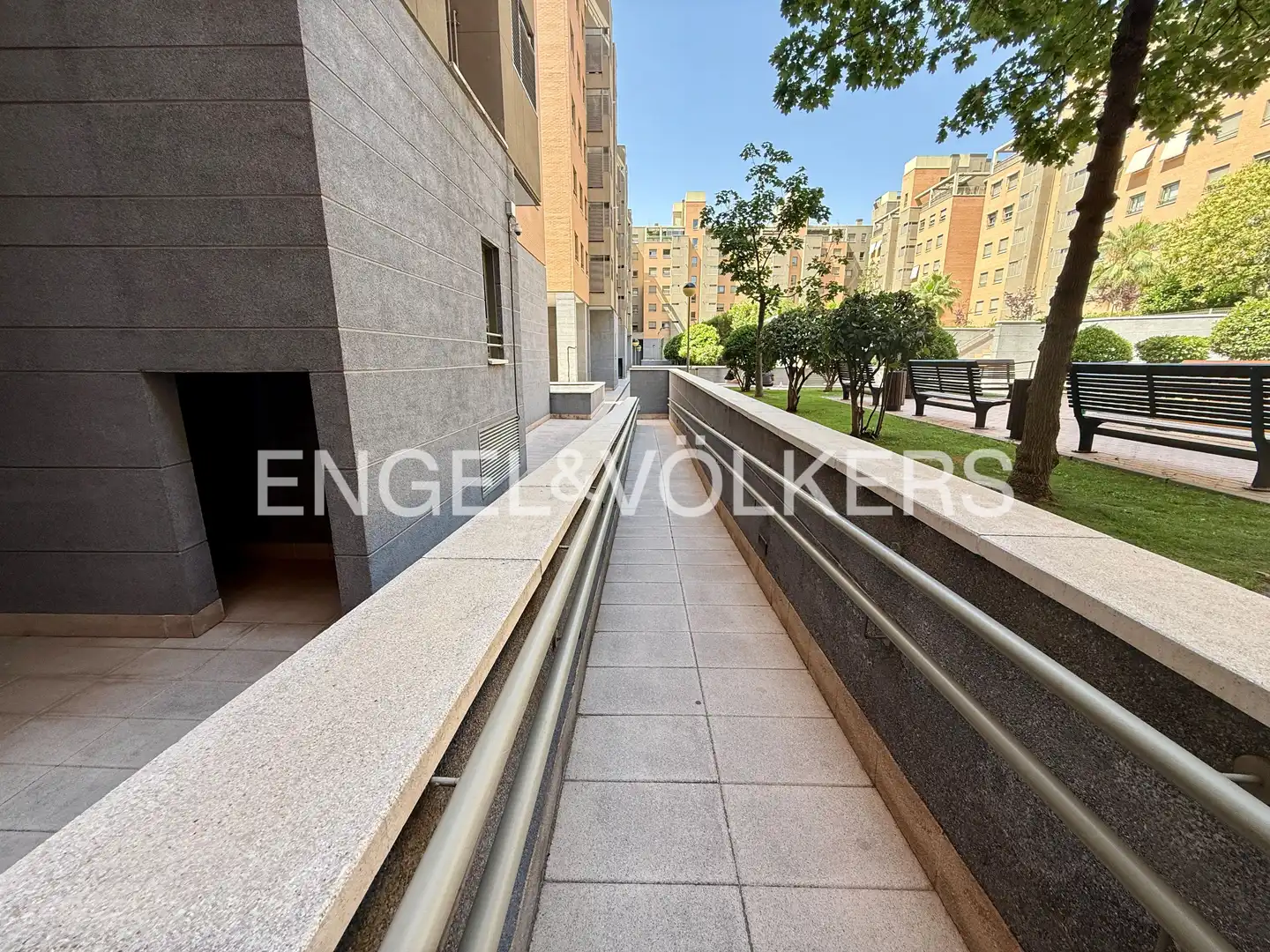 Terraza de Piso de alquiler en Madrid con Calefacción, Parquet y Piscina