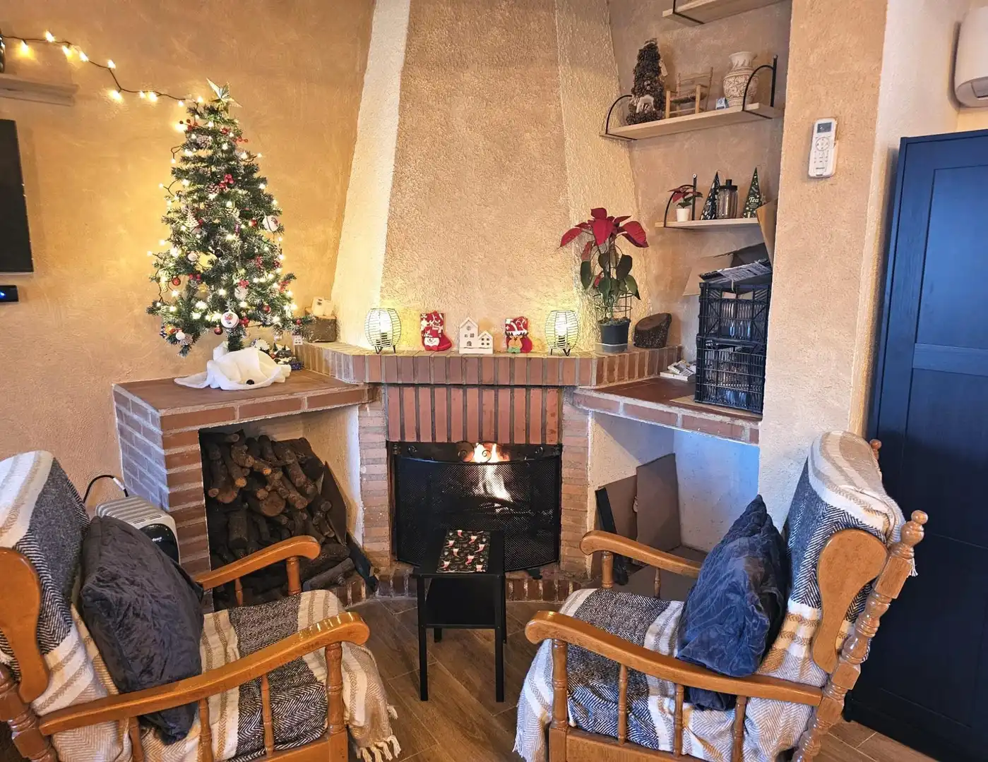 Sala de estar de Casa o chalet en venta en Aldea del Fresno con Aire acondicionado y Calefacción