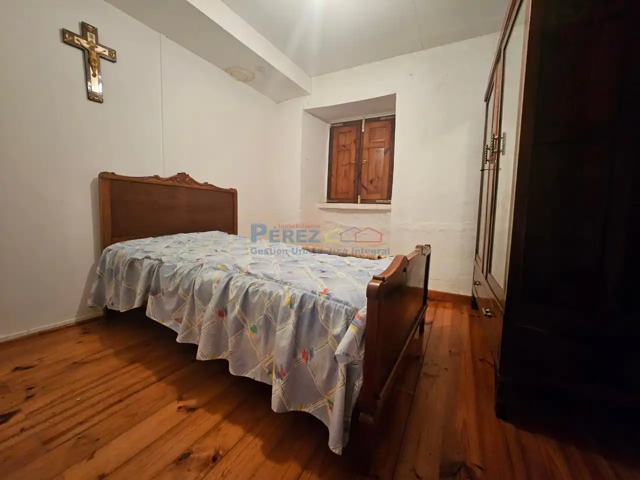 Habitación de Finca rústica en venta en Cabanas con Calefacción y Jardín privado