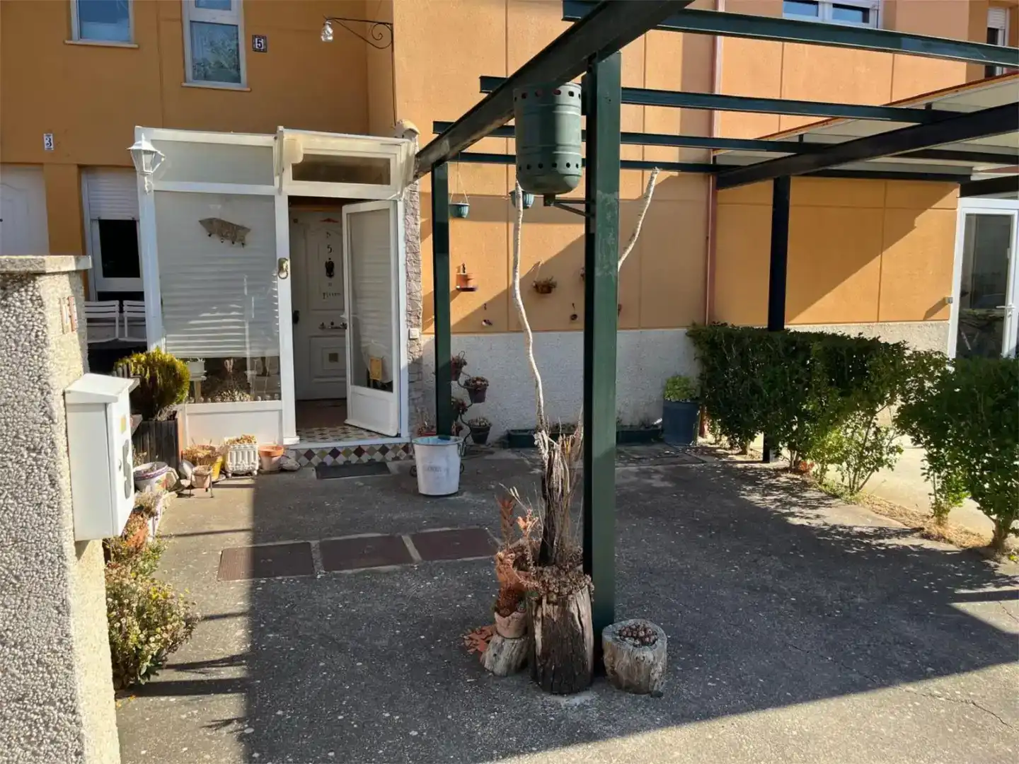Pis en venda en Modúbar de la Emparedada amb Jardí privat, Parquet i Traster