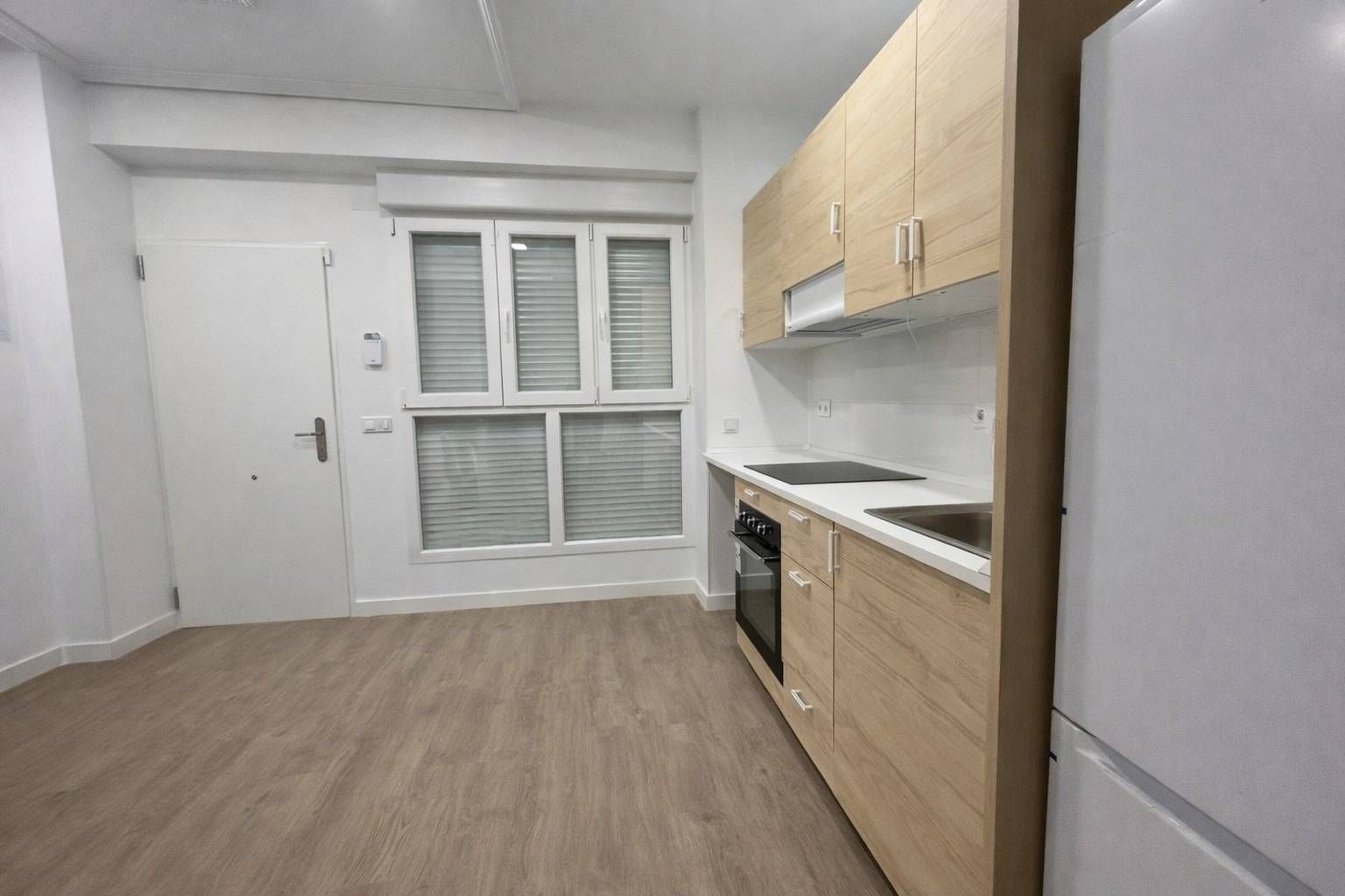 Kitchen of Planta baja to rent in Alcobendas  with Air Conditioner