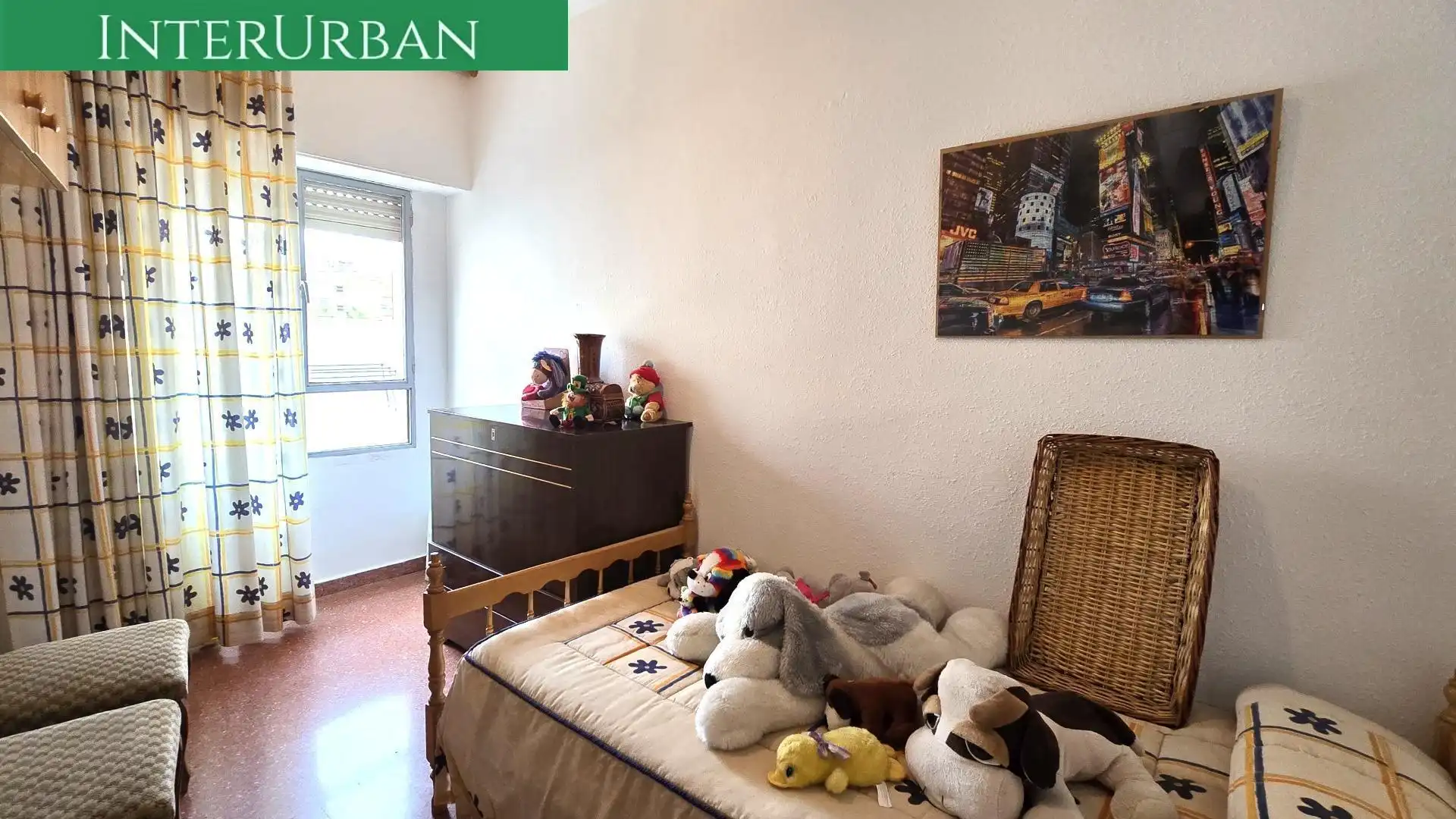 Habitación de Piso en venta en Llíria con Aire acondicionado, Calefacción y Balcón