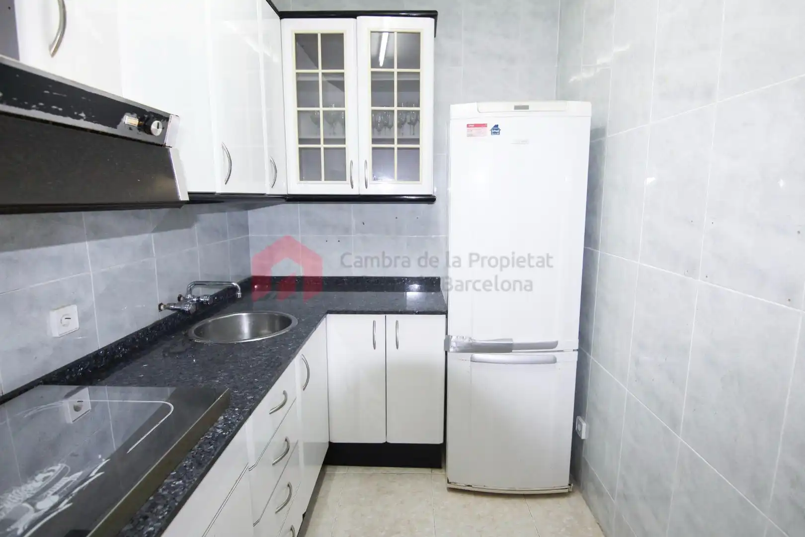 Küche von Wohnung zum Verkauf in Barcelona mit Terrasse