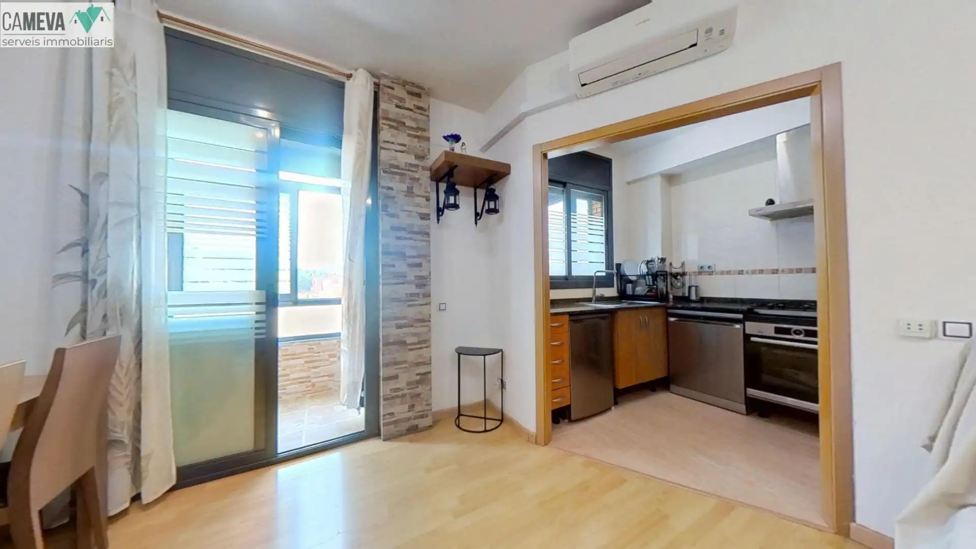 Cuina de Dúplex en venda en Sabadell amb Calefacció, Parquet i Terrassa