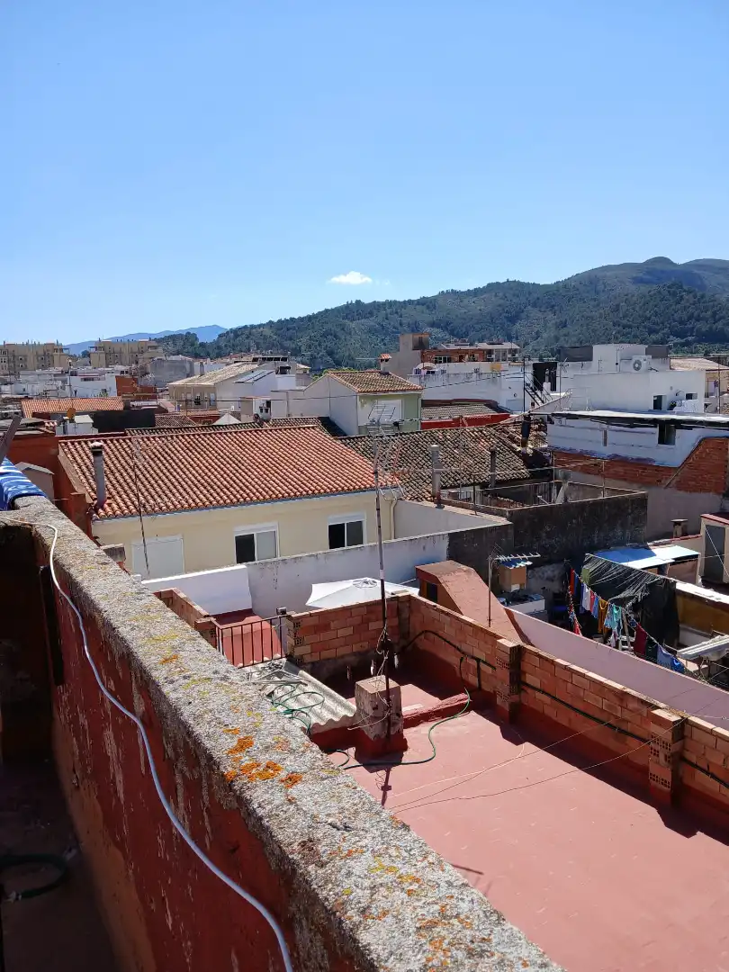 Vista exterior de Edifici en venda en Gandia