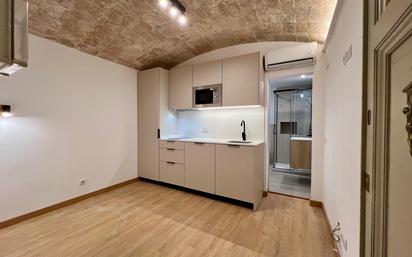 Kitchen of Office for sale in  Barcelona Capital  with Air Conditioner