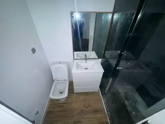 Bany de Casa o xalet en venda en Pineda de Mar amb Calefacció, Jardí privat i Parquet