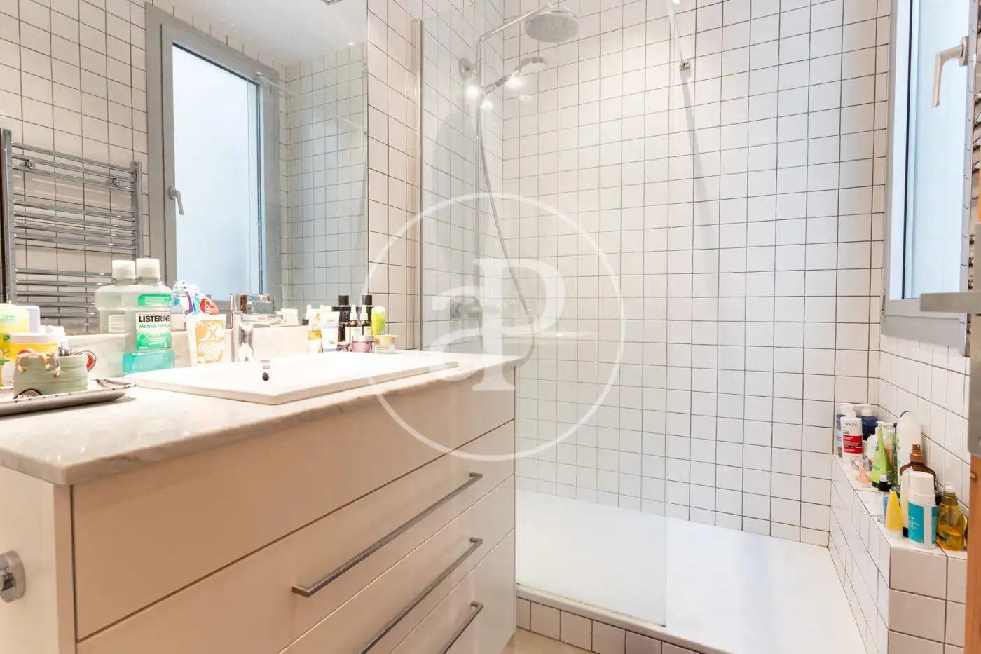Bathroom of Flat for sale in Barcelona  with Air Conditioner, Heating and Terrace