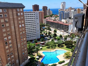Apartament amb piscina en venda a Avenida de Europa