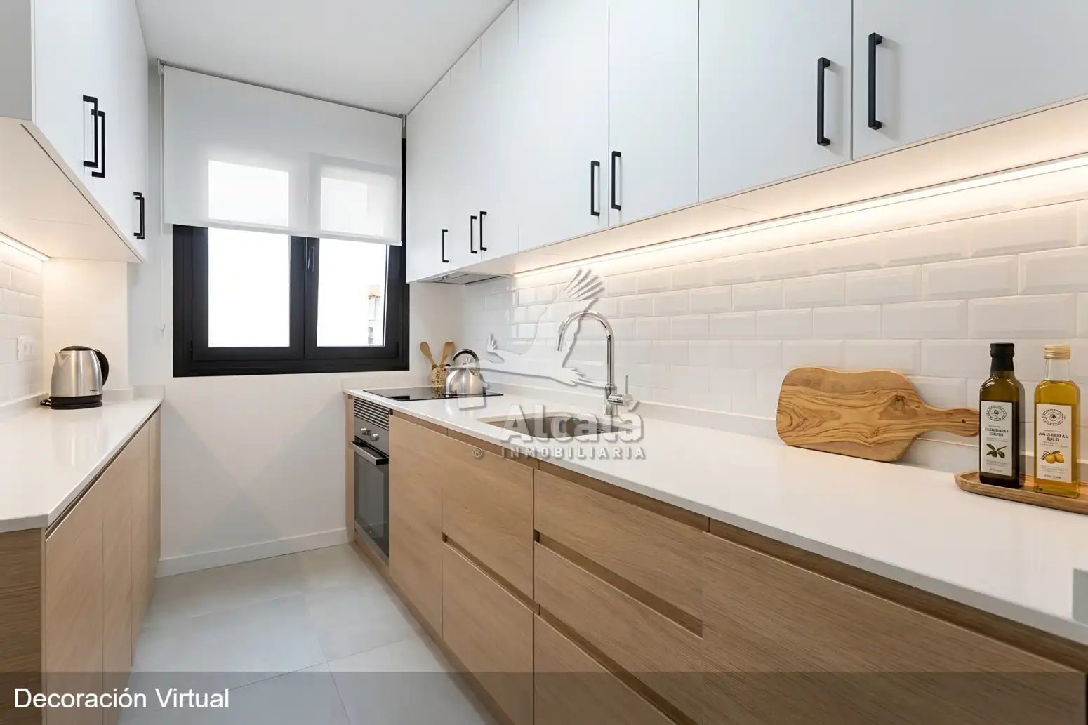 Kitchen of Flat for sale in Alcalá de Henares  with Heating and Terrace