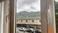 Vista exterior de Pis en venda en Mieres (Asturias)