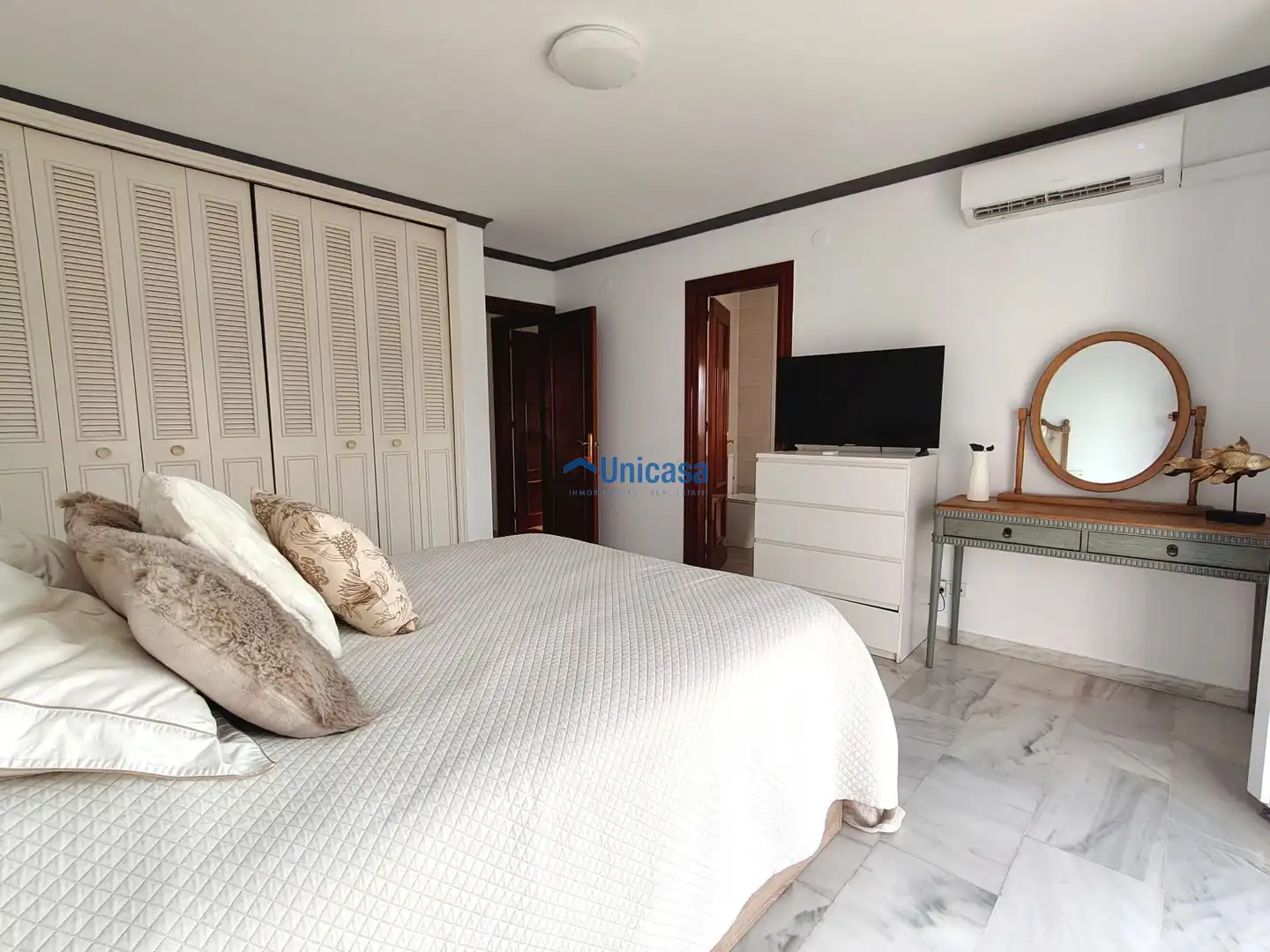 Habitación de Casa adosada en venta en Málaga con Terraza