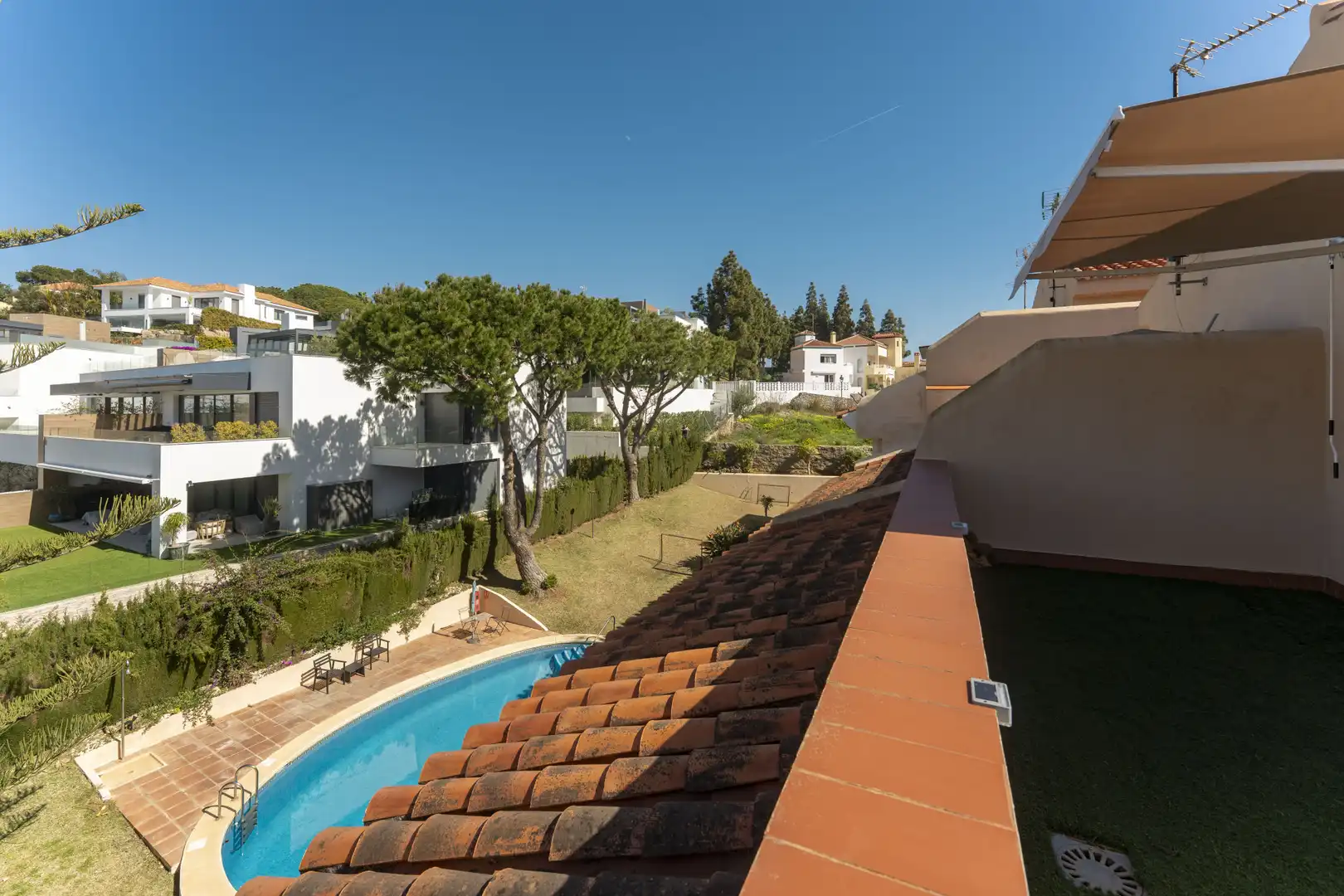 Reihenhaus mit Terrasse zum Verkauf in Elviria - Cabopino, imagen 42