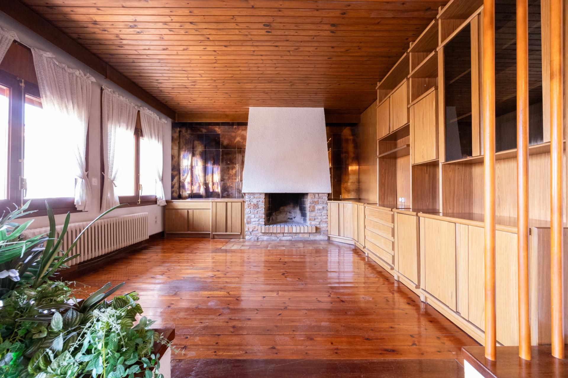 Living room of House or chalet for sale in Torelló  with Heating and Terrace