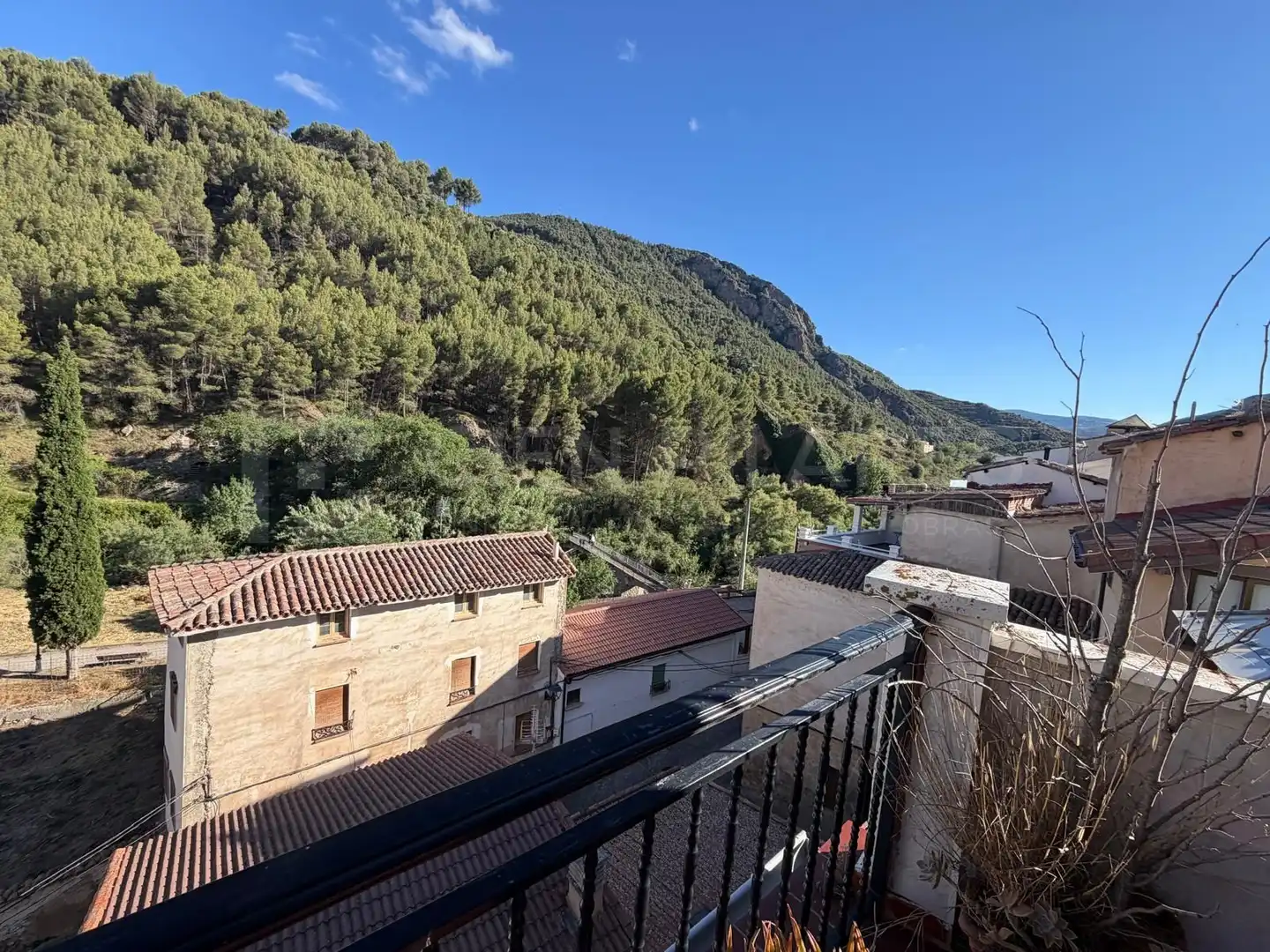 Exterior view of Detached homes for sale in Arnedillo