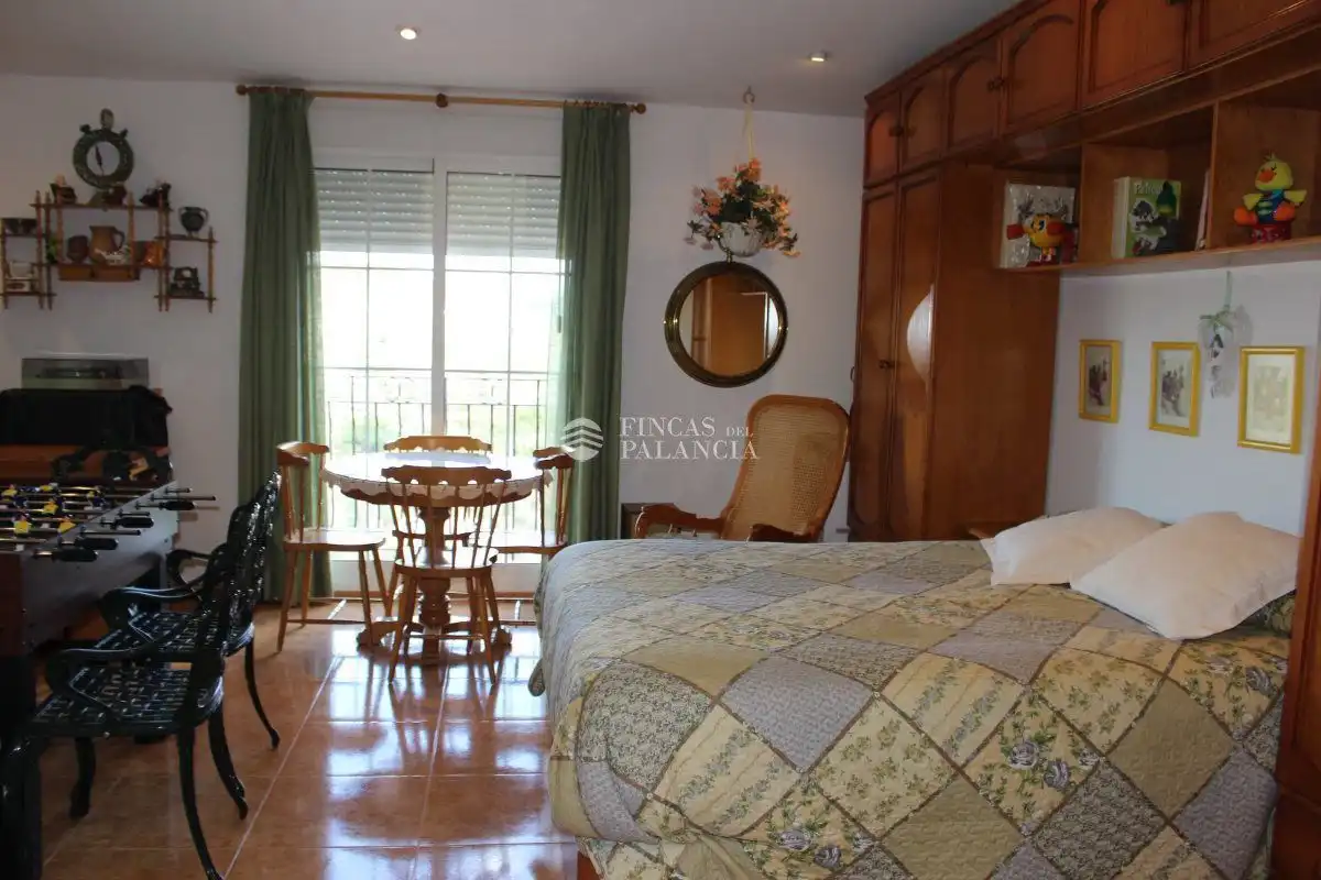 Habitación de Casa o chalet en venta en Soneja con Aire acondicionado, Trastero y Piscina