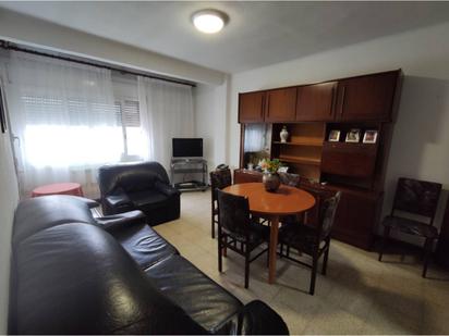 Living room of Flat for sale in Girona Capital  with Air Conditioner and Heating