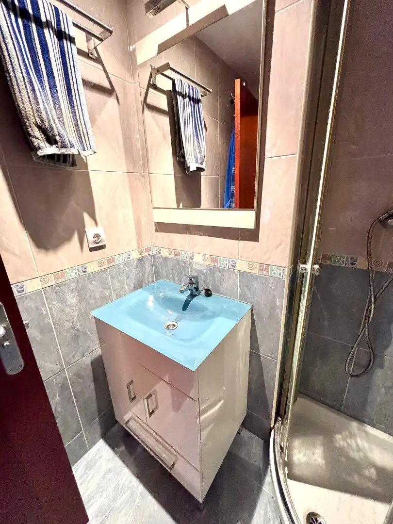 Bathroom of Flat for sale in Gijón   with Heating, Private garden and Parquet flooring