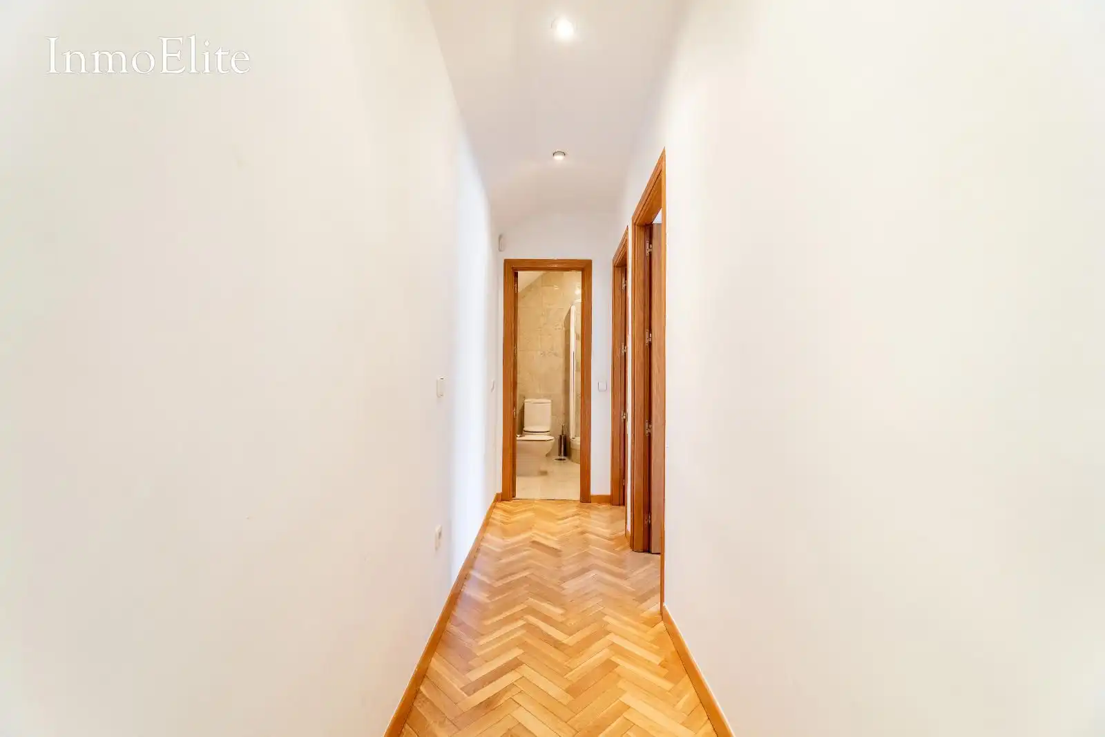 Casa adosada en venda en Madrid amb Aire condicionat, Calefacció i Parquet