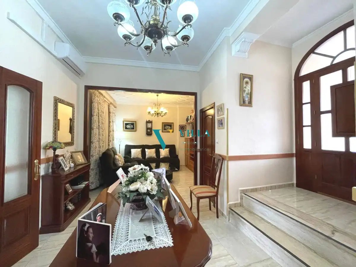 Casa o chalet en venta en Alcalá de Guadaira con Aire acondicionado