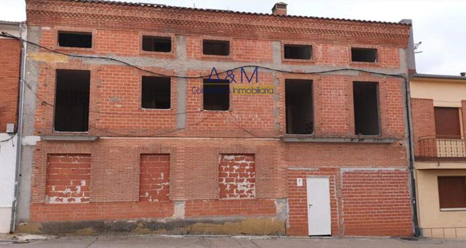 Vista exterior de Edifici en venda en Portillo