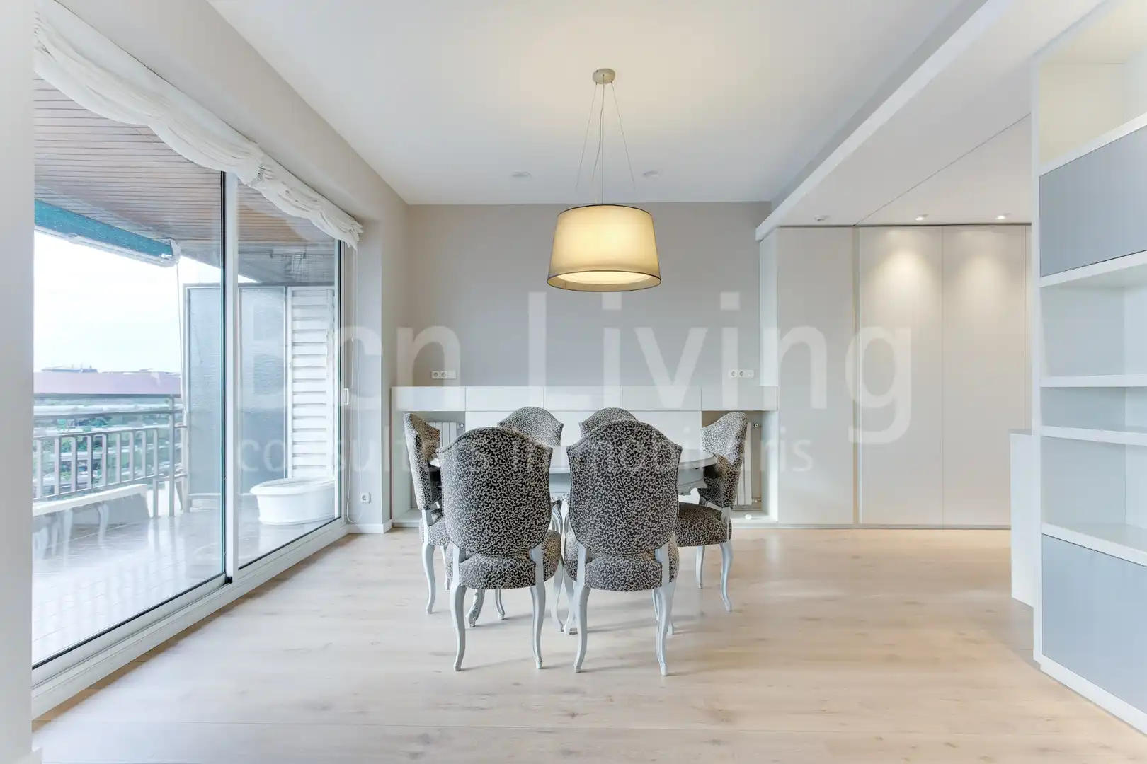 Flat for rent in Carrer de Josep Irla i Bosch, 6, Barri de les Corts