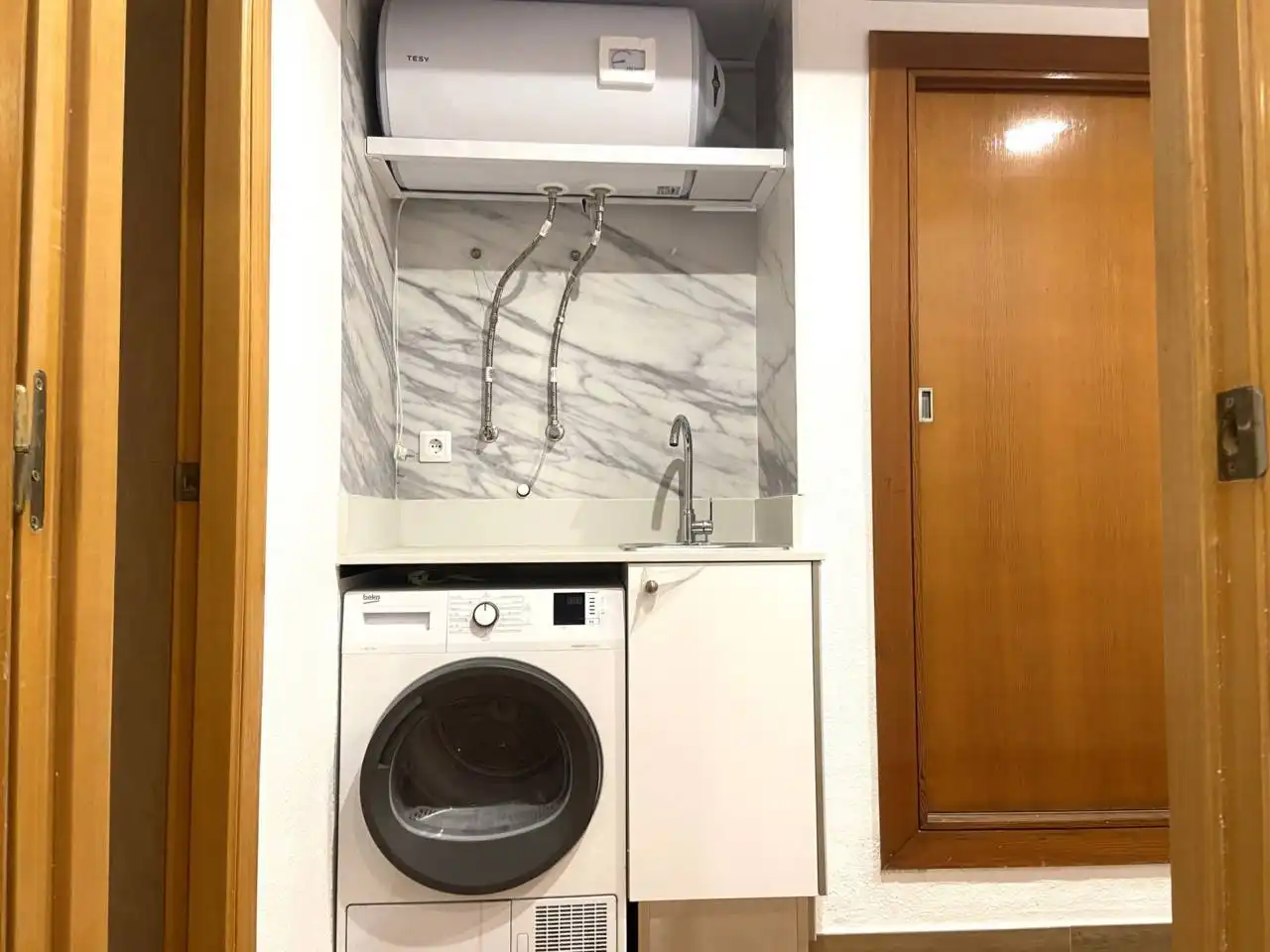 Baño de Oficina de alquiler en Torrent con Aire acondicionado, Calefacción y Alarma