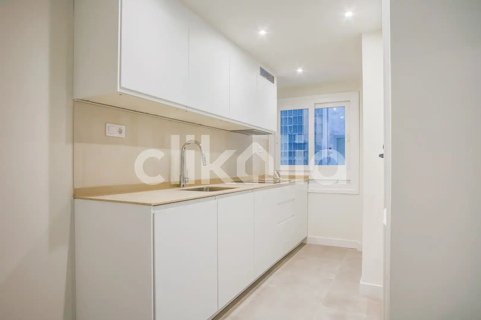 Kitchen of Flat for sale in Madrid  with Air Conditioner, Heating and Terrace