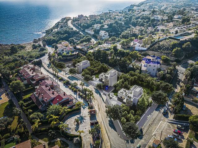 Casa-chalet en Venta en Pueblo Acantilado - Lanuza