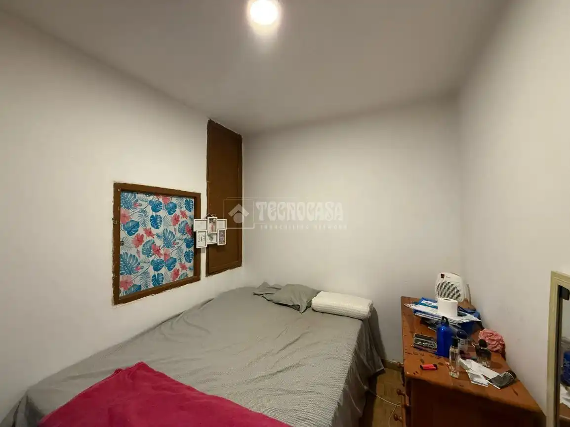 Habitación de Piso en venta en Madrid con Parquet