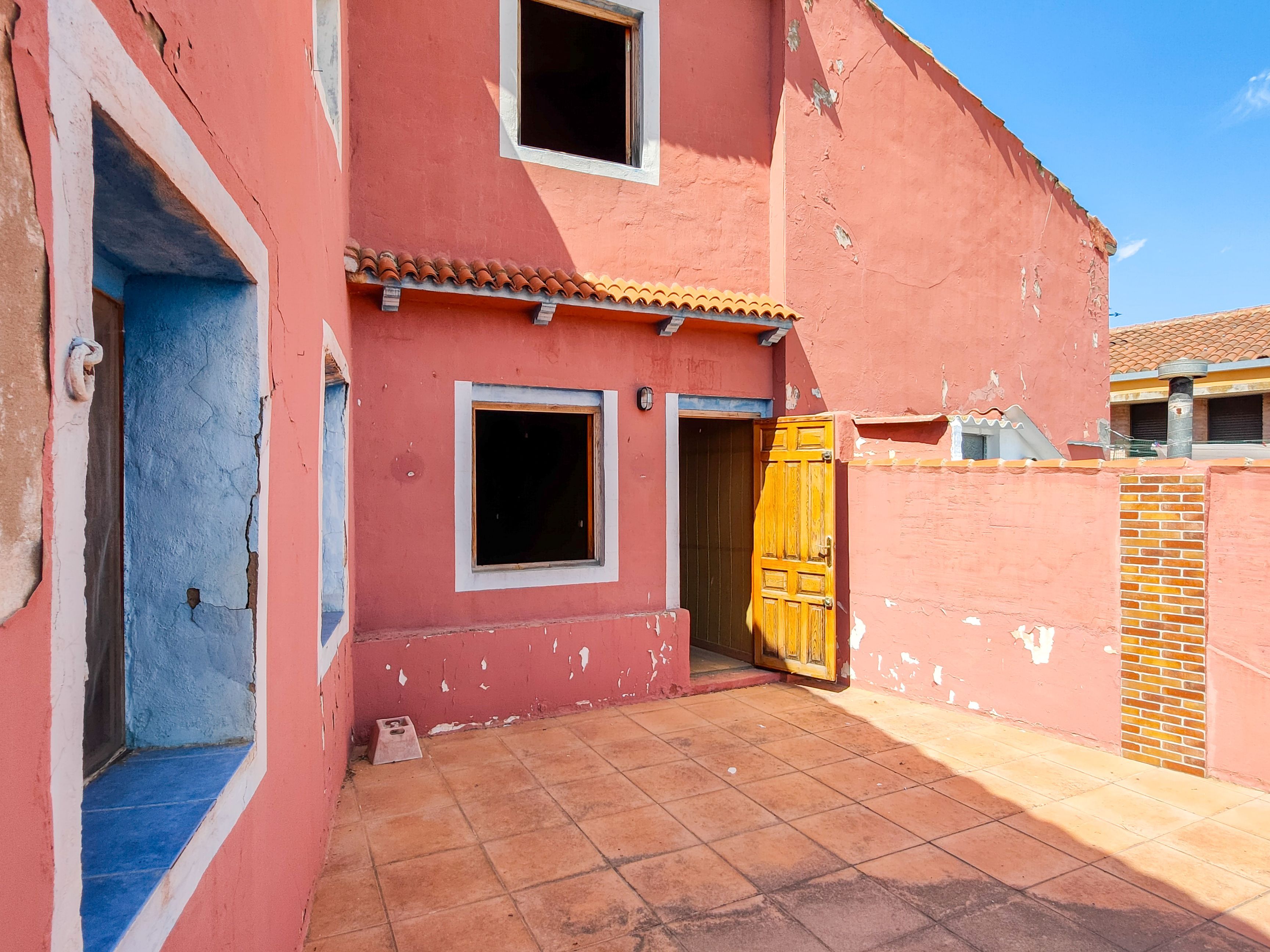 Exterior view of Country house for sale in Tarazona  with Terrace