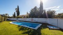 Piscina de Casa adosada en venda en Mont-roig del Camp amb Aire condicionat, Calefacció i Jardí privat