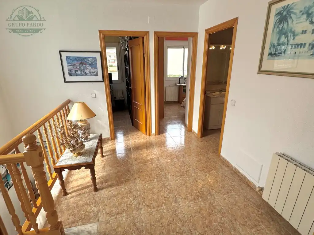 Casa adosada en venda en El Vendrell amb Aire condicionat, Balcó i Piscina comunitària