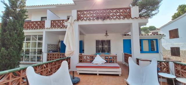 Casa adosada en Venta en Port - La Cota - Puig Sec