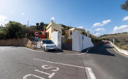 Exterior view of House or chalet for sale in Santa Brígida  with Private garden and Terrace