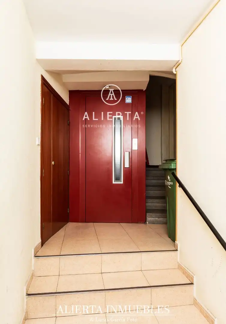 Flat for sale in Zaragoza  with Heating