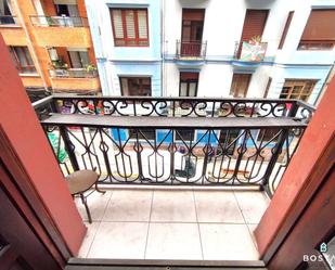 Balcony of Flat to rent in Bilbao   with Heating, Oven and Washing machine