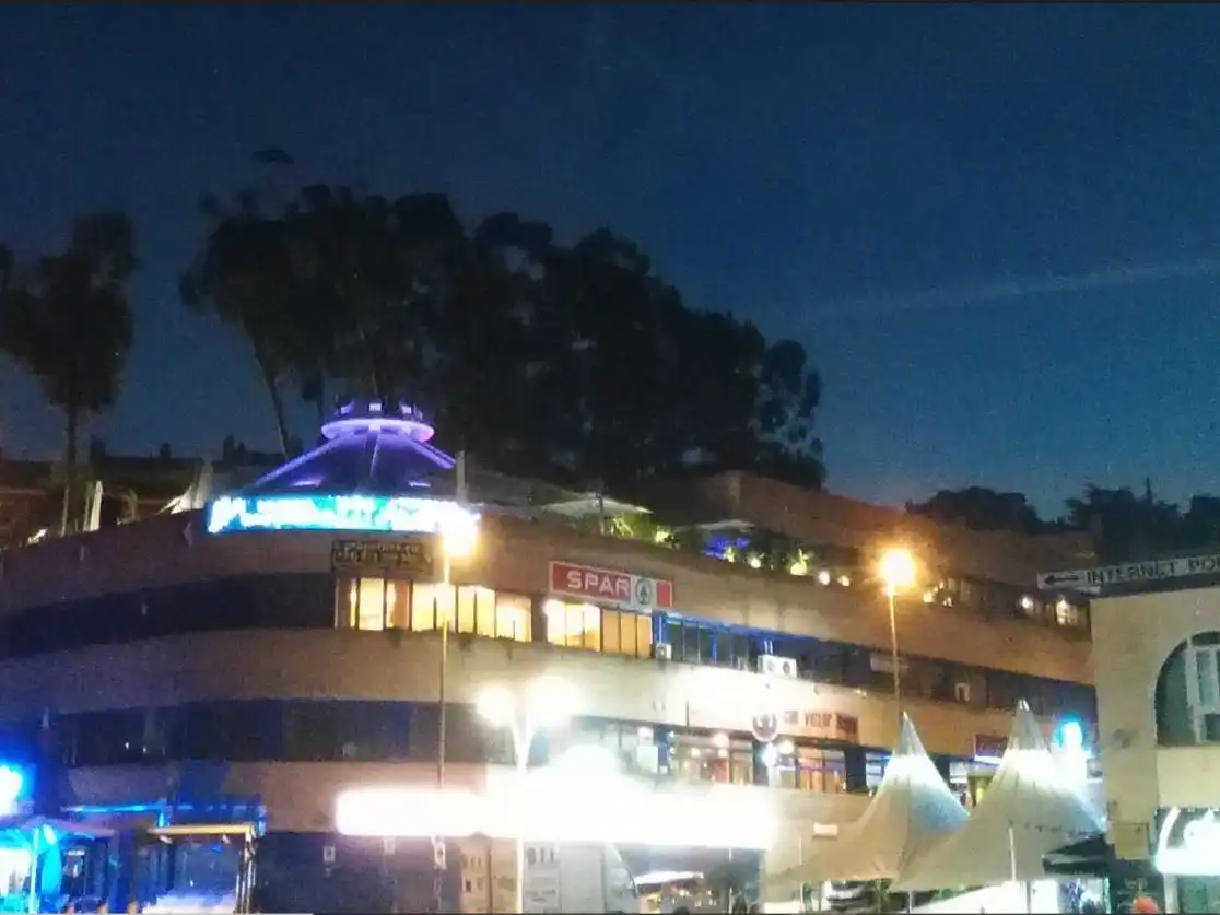 Außenansicht von Büro zum Verkauf in Lloret de Mar mit Heizung, Möbliert und Internet