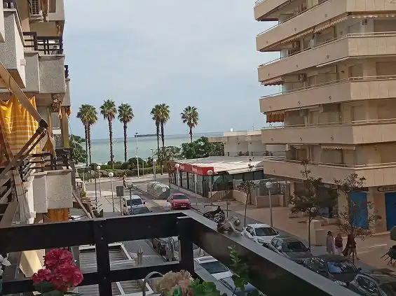 Pis amb terrassa en venda a Marcos Redondo