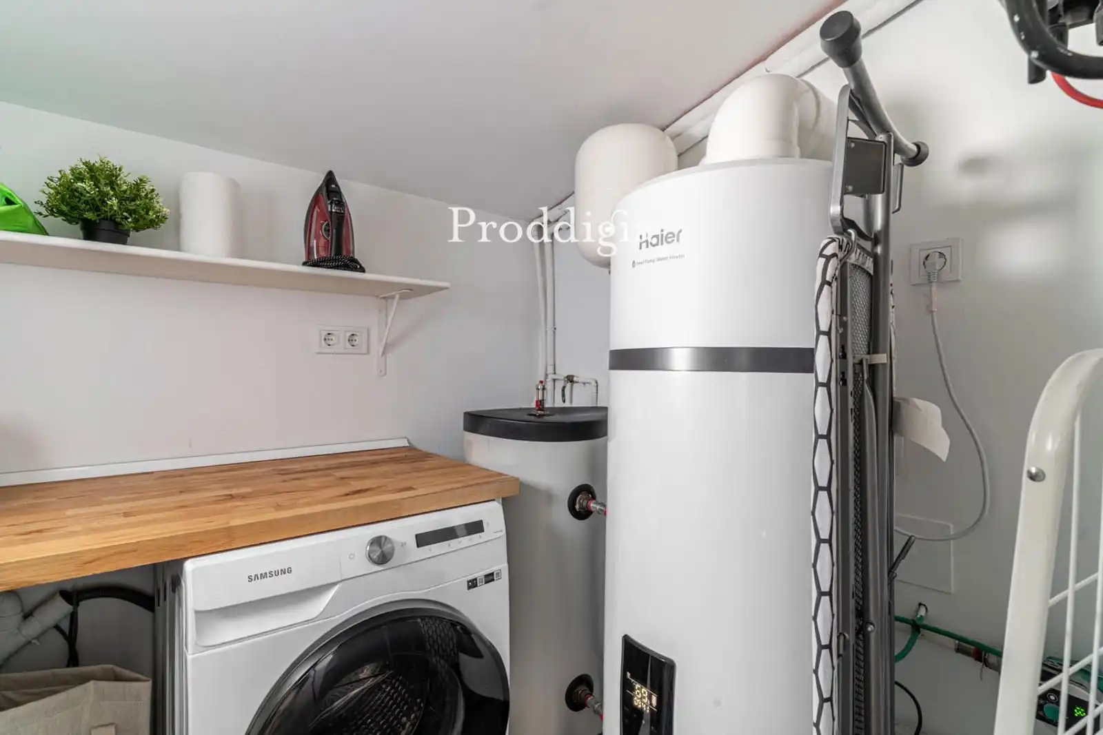 Kitchen of Houses for rent in Sant Cugat del Vallès  with Air Conditioner, Storage room and Swimming Pool
