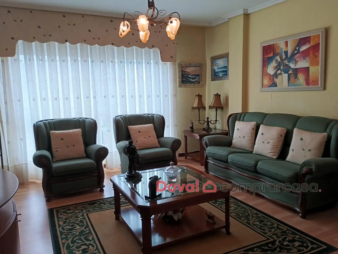 Sala de estar de Piso de alquiler en Vigo  con Calefacción, Parquet y Amueblado