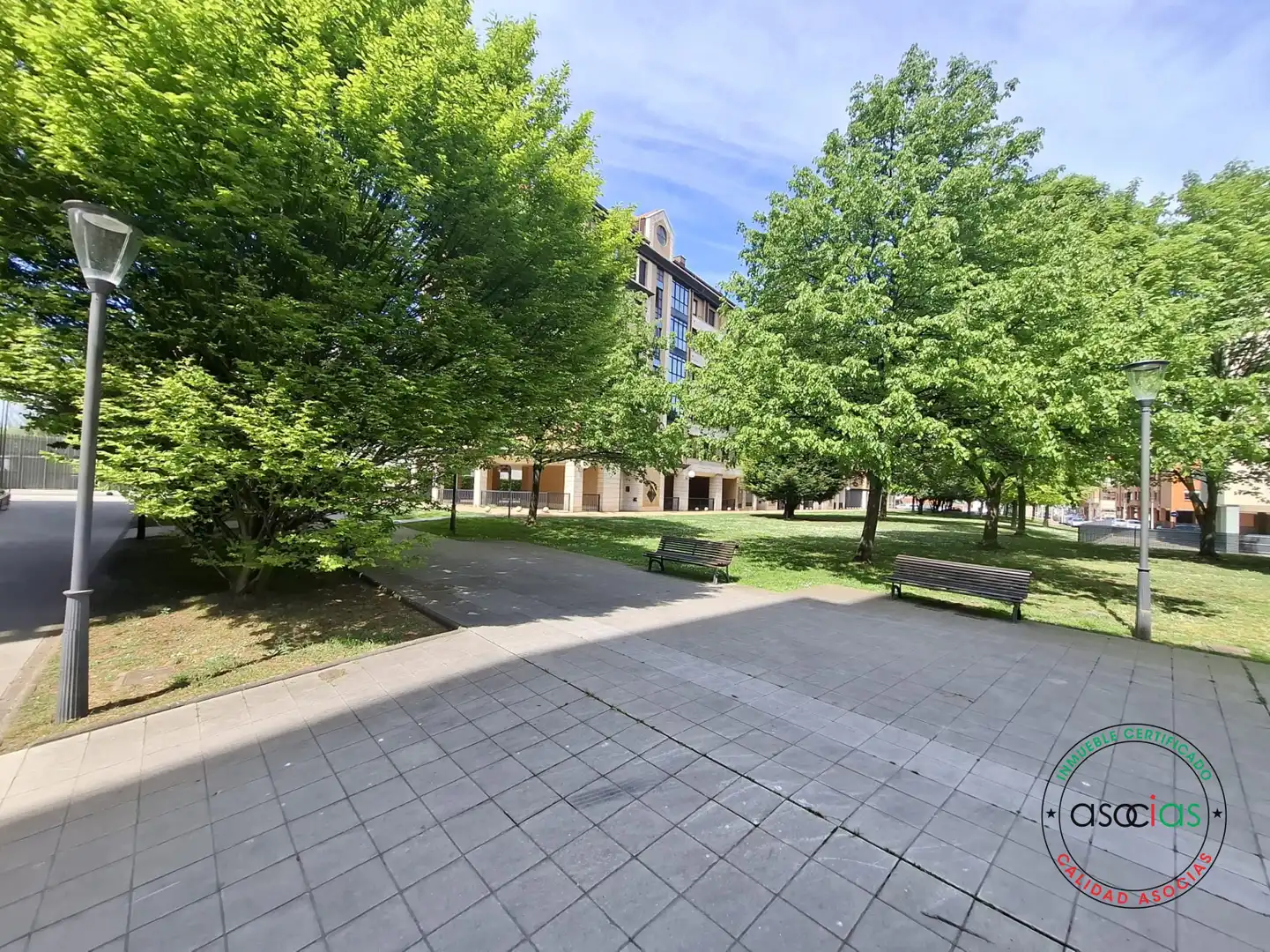 Vista exterior de Piso en venta en Gijón  con Calefacción y Trastero