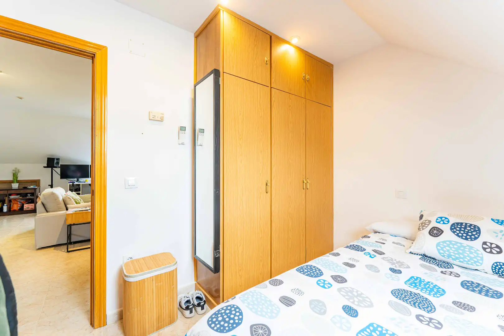 Habitación de Casa adosada en venta en Torrelodones con Balcón