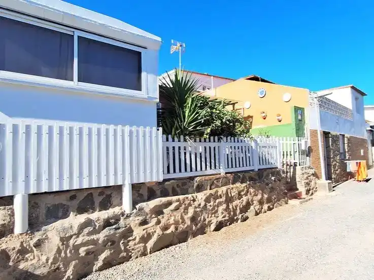 Vista exterior de Pis en venda en San Bartolomé de Tirajana amb Piscina i Moblat