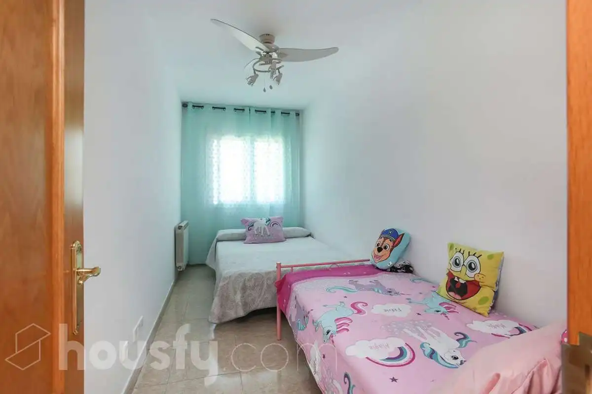 Schlafzimmer von Wohnung zum Verkauf in Tordera mit Klimaanlage, Heizung und Terrasse