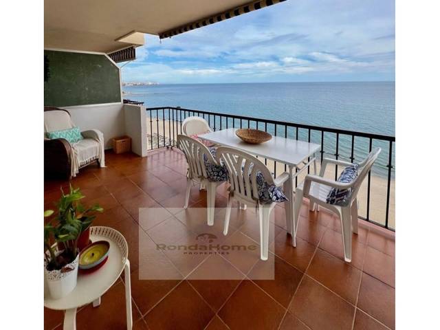 Piso en Alquiler en Paseo Maritimo Rey De España en Las Gaviotas  - Carvajal