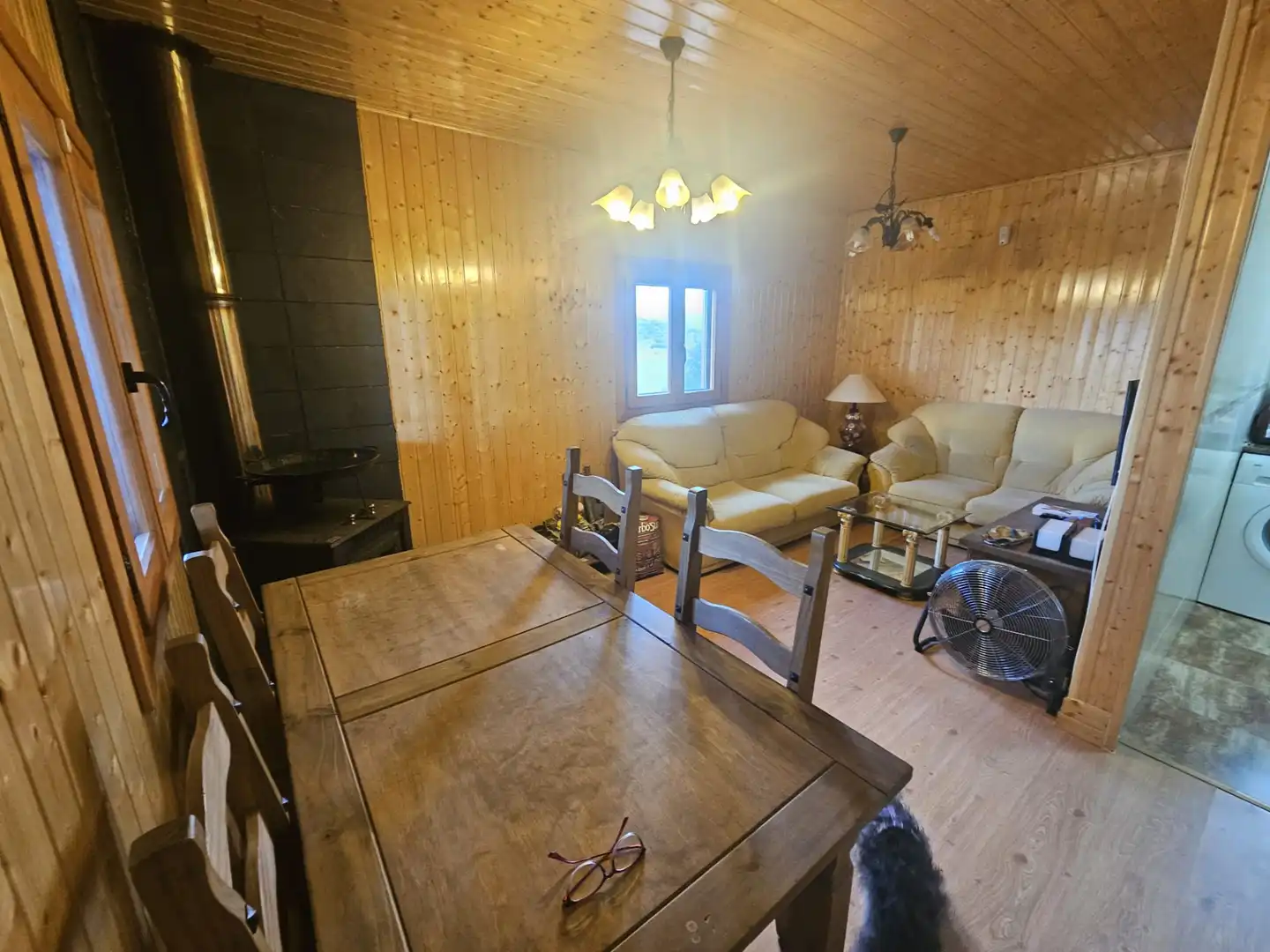 Sala de estar de Casa o chalet en venta en Fuentenovilla con Jardín privado, Piscina y Amueblado